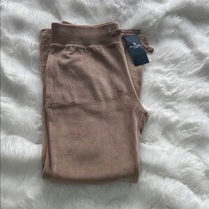 NWT, Abercrombie & Fitch Tan sweatpants